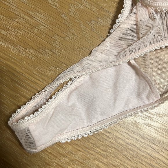 Victoria’s secret Wicked Unlined Lace Teddy very sexy NWOT - Picture 8 of 8